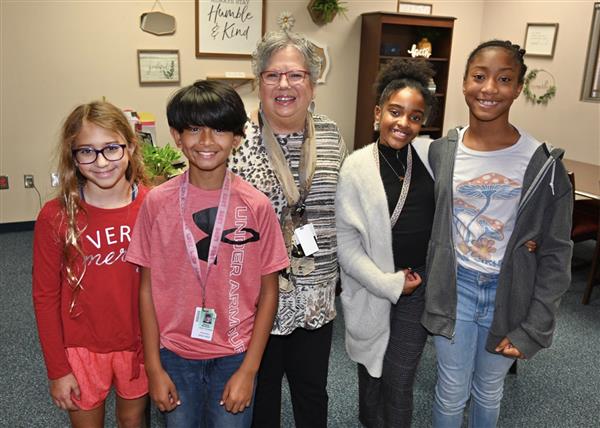 Trustee Debbie Blackshear with the student council at Keith Elementary